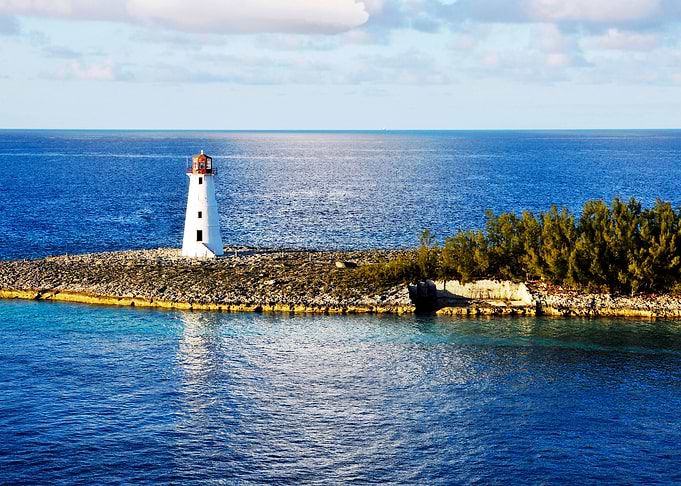 Bahamas lighthouse