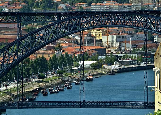 Porto Eiffel bridge