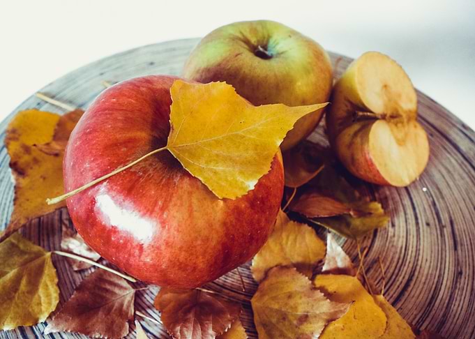 Apples winterfall