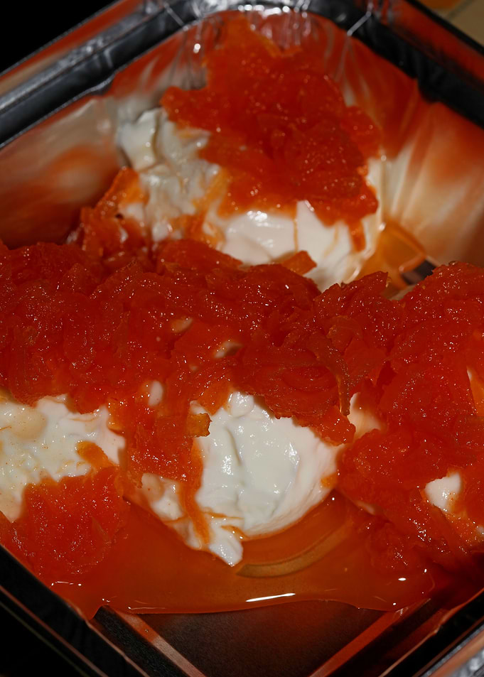 Greek jogurt sweet carrots
