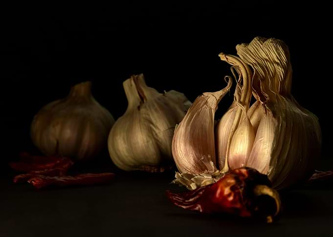 Garlic and Chilli close up