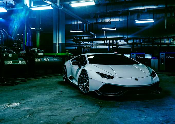 White Lambo