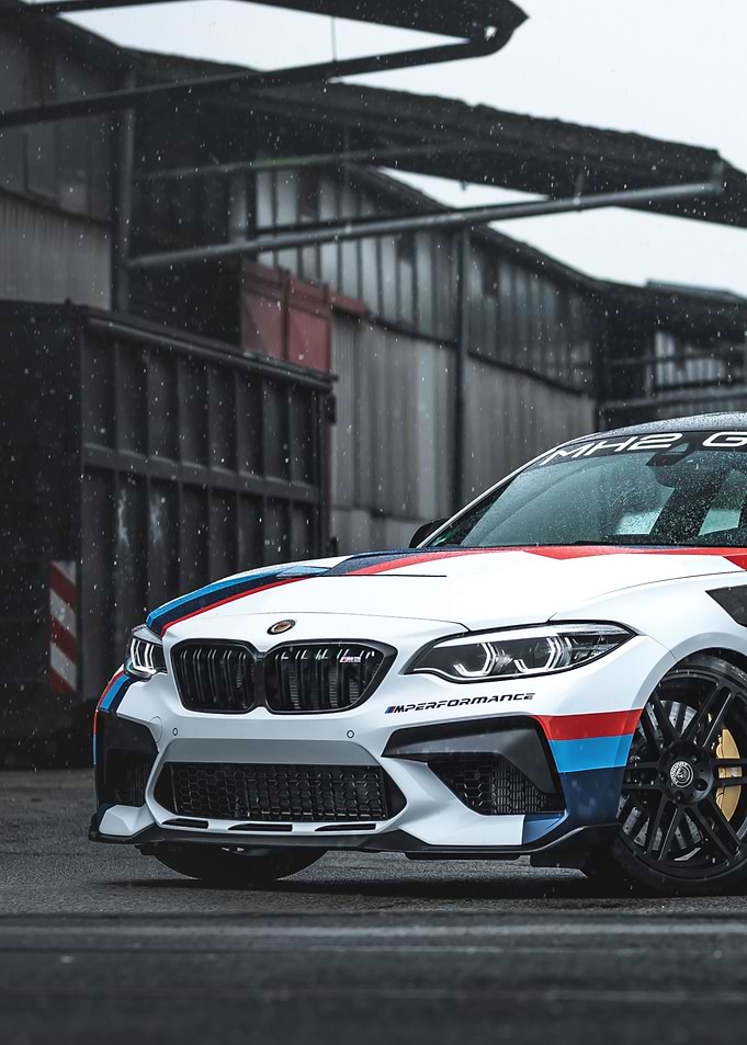 Manhart BMW M2 GTR Racing