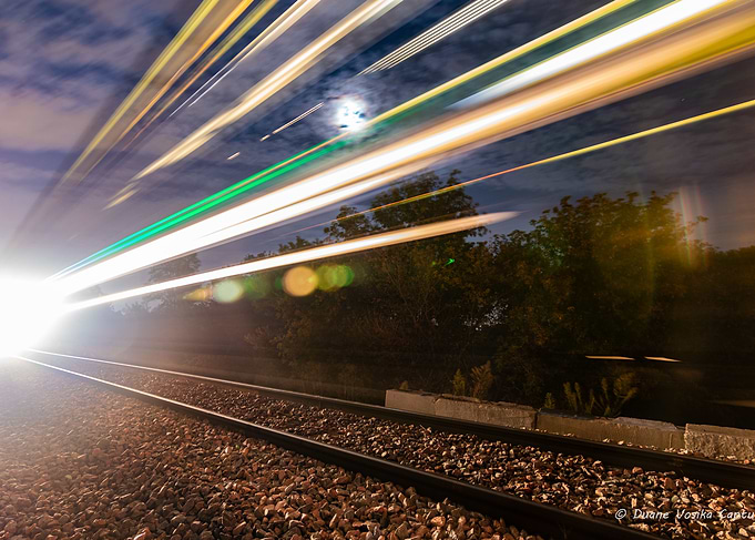 Imcoming train