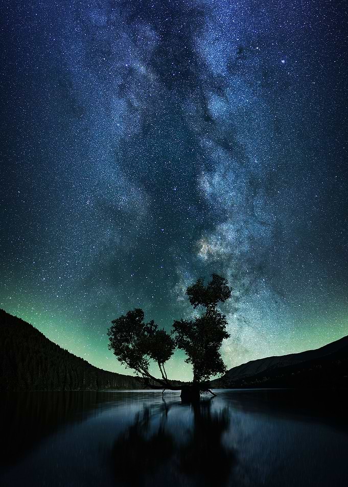 Night in the lake