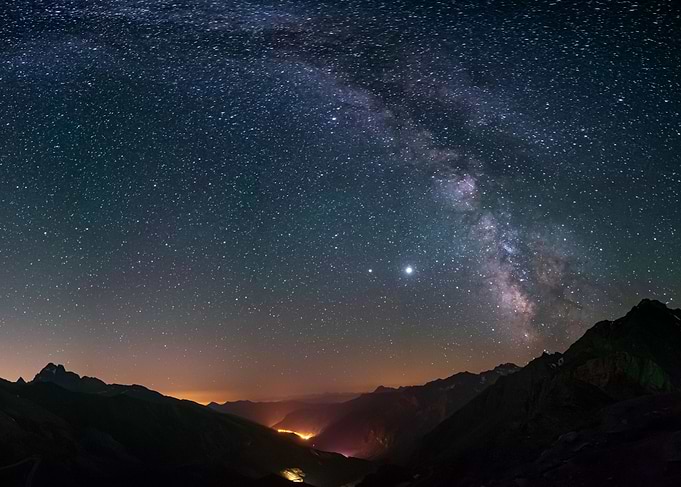 Milky Way arc
