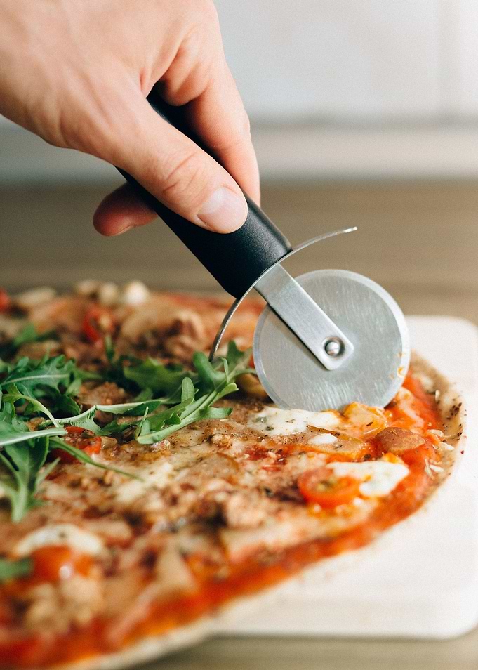 Thin crust delight