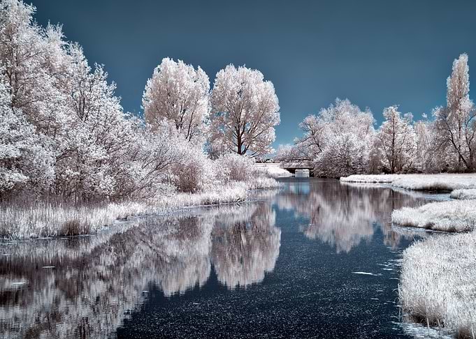 Frozen River