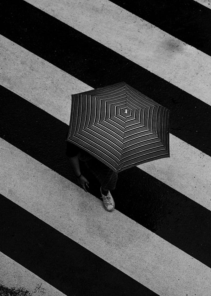 foot umbrella black