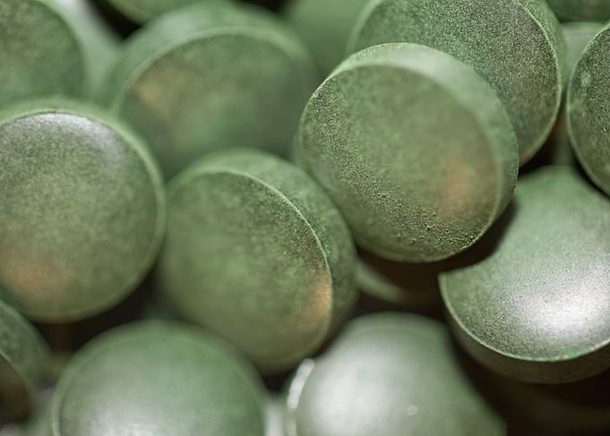 Spirulina platensis pills