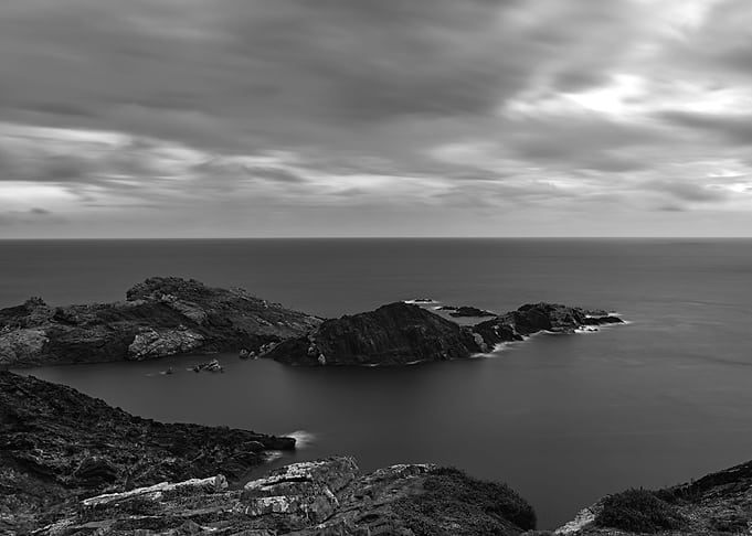 Landscape black and white