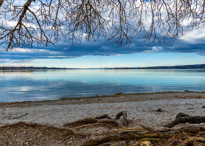 panoramic lake