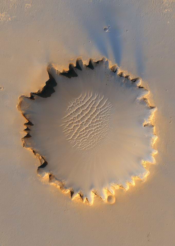 Mars crater
