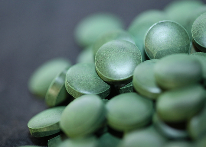 Spirulina platensis pills