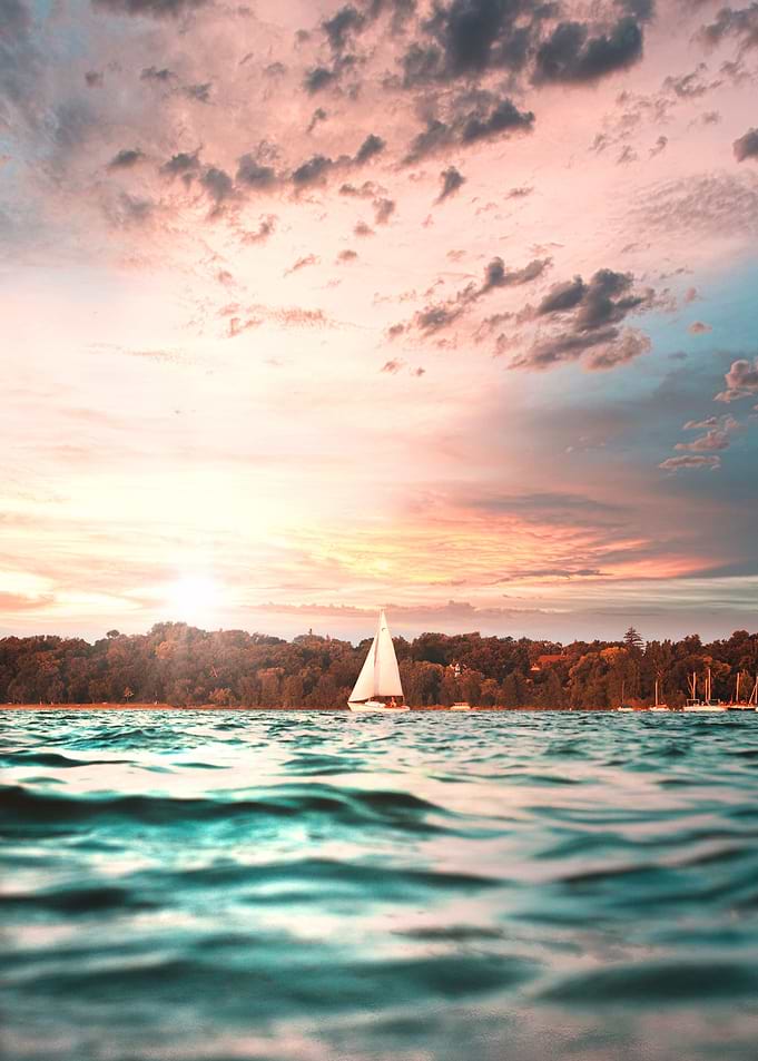 sailing ocean