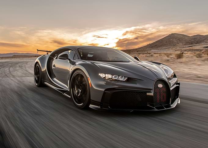 Bugatti chiron pur sport