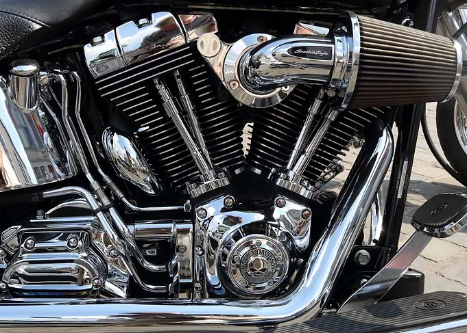 Glittering Chrome