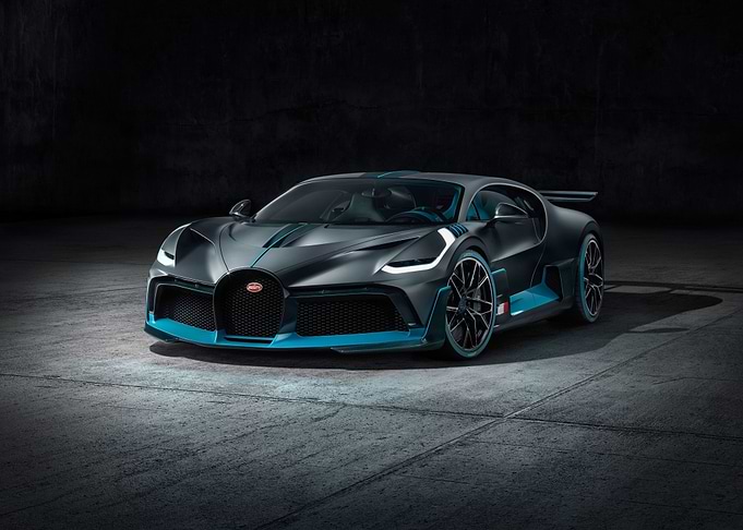 Bugatti Divo Front Side