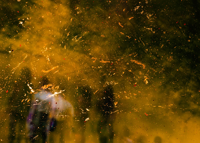 Oneiric Art Yellow Black