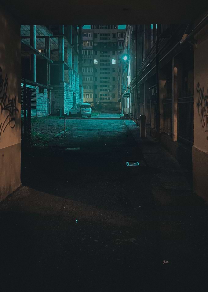 blue light night