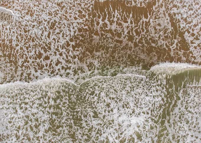 Top view wave