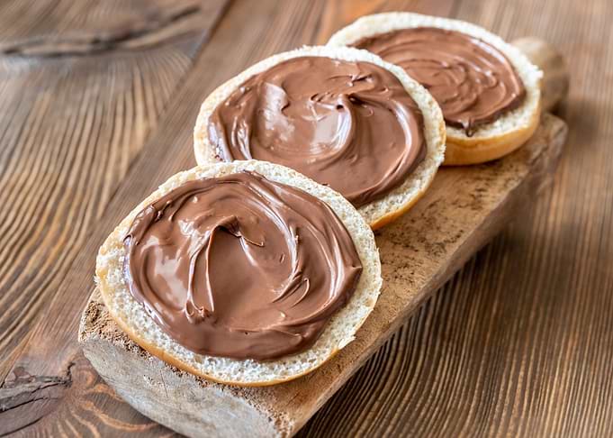 Chocolate paste