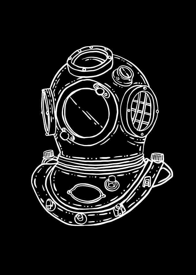 DIVING HELMET