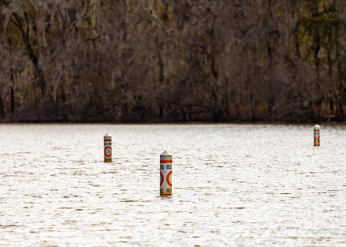 No wake zone
