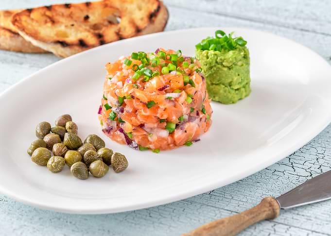 Salmon tartare