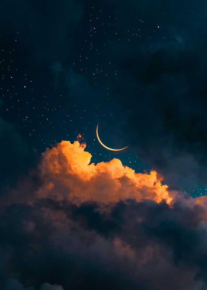 Dreamy Moon