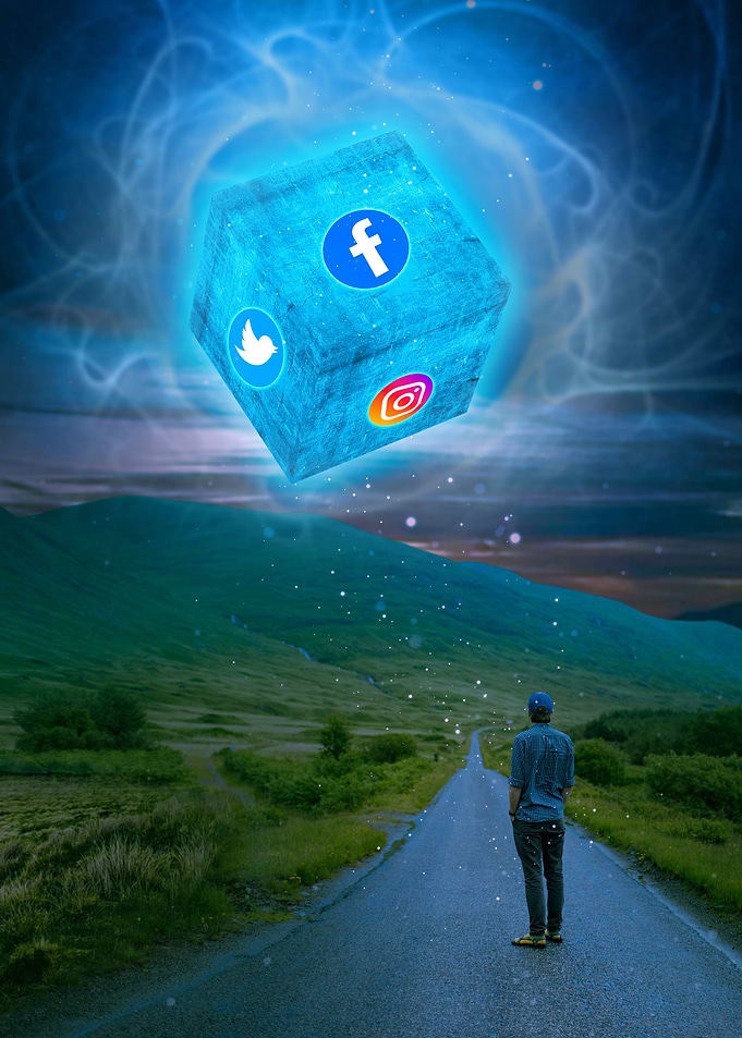 Social media Arts