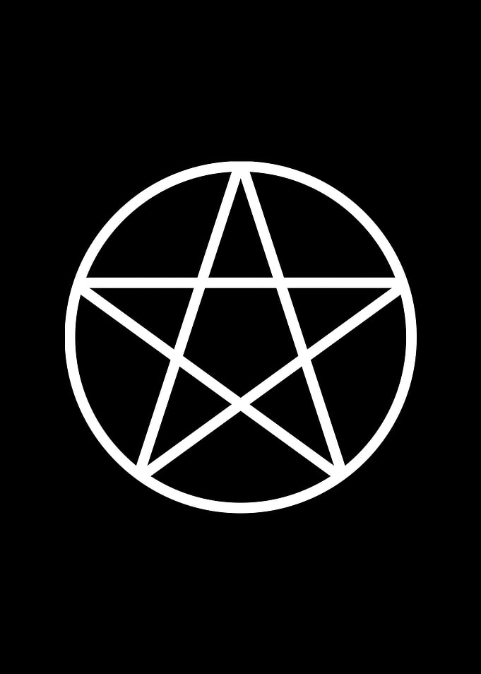 Black and White Glyph Rune