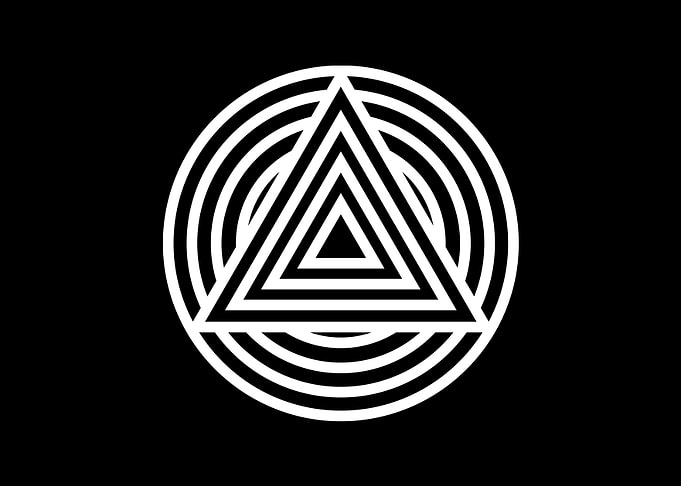 Black and White Geometric