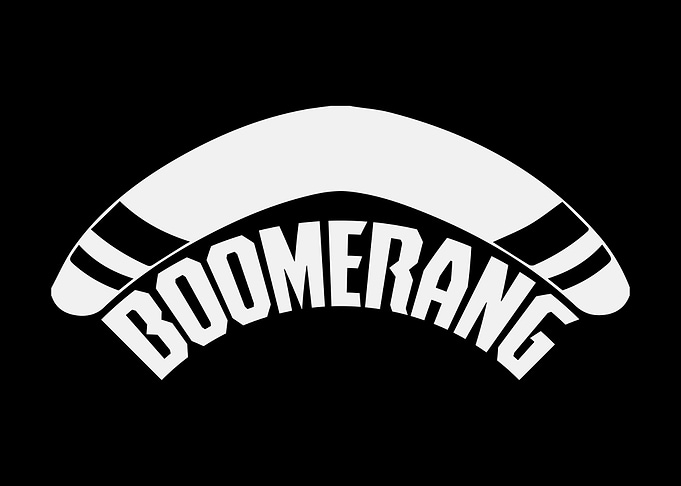 Boomerang Lettering Throw