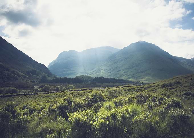 Sun glare at Glencoe