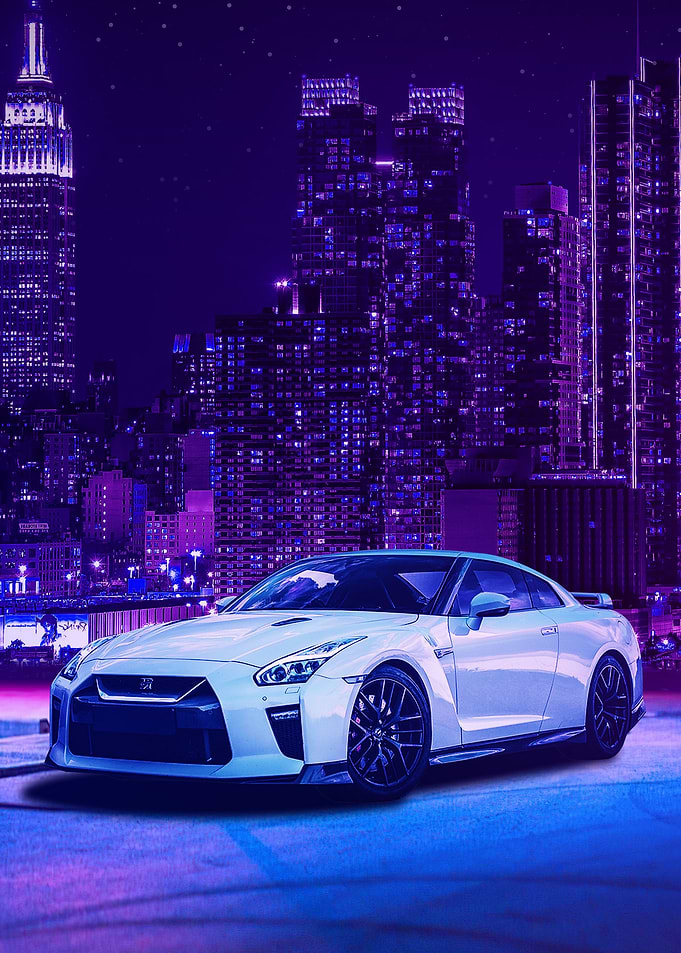 WHITE NISSAN GTR R35