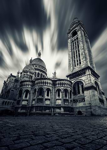 Sacre Coeur Back Side