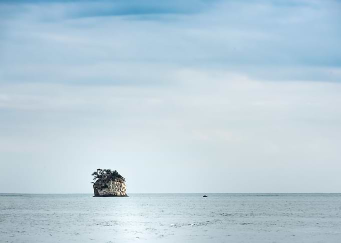 The lonely little island