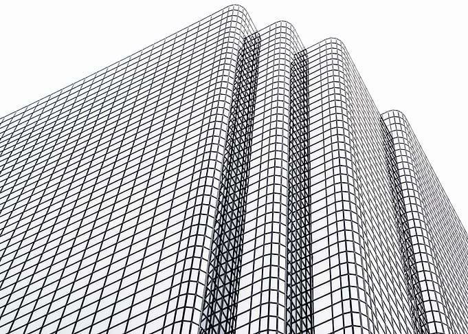 Black & White Skyscraper