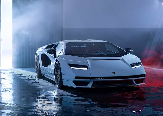 Lamborghini Countach LPI