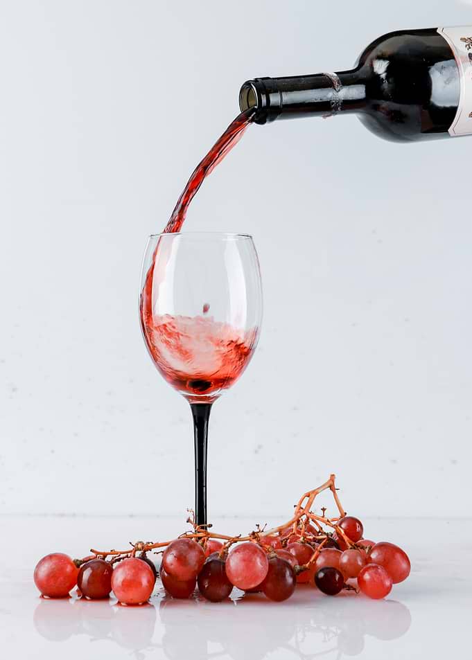 Wine connoisseur