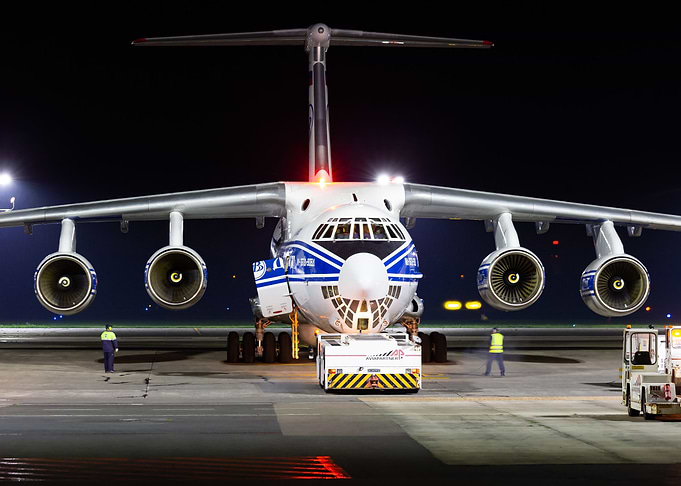 Il76 in the night