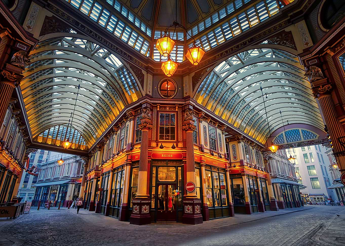 London Shopping Mall