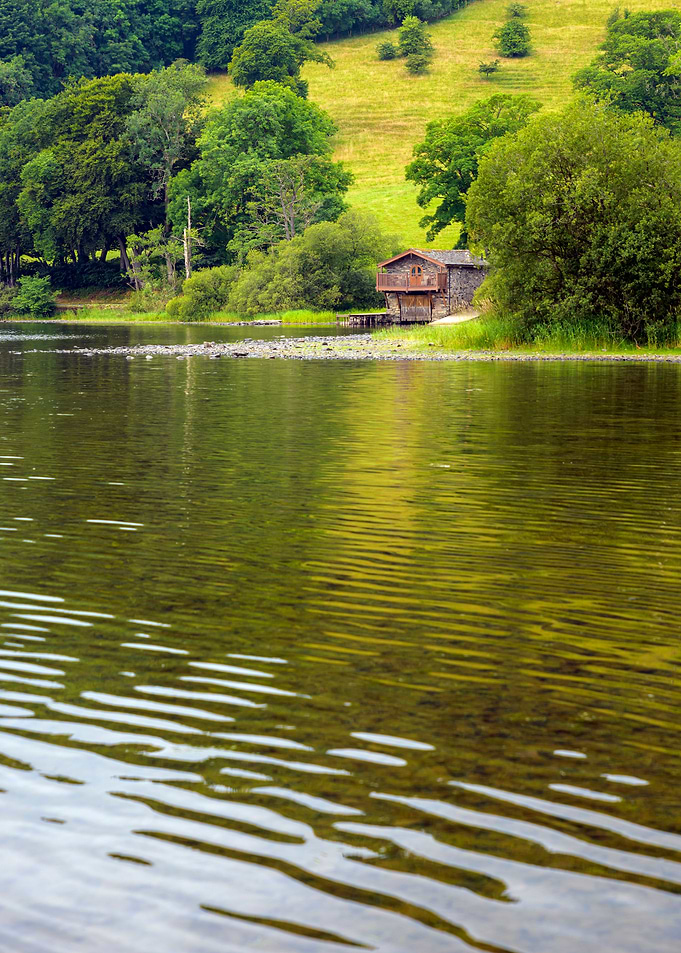 Lake Hut