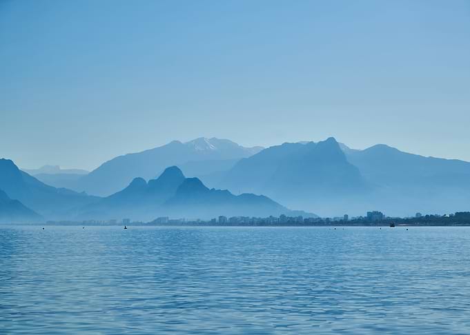 Blue Mountain Ocean View