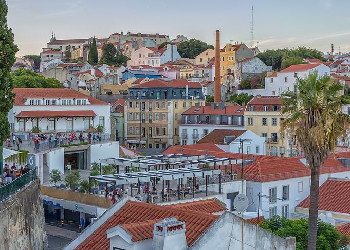 A look into Alfama