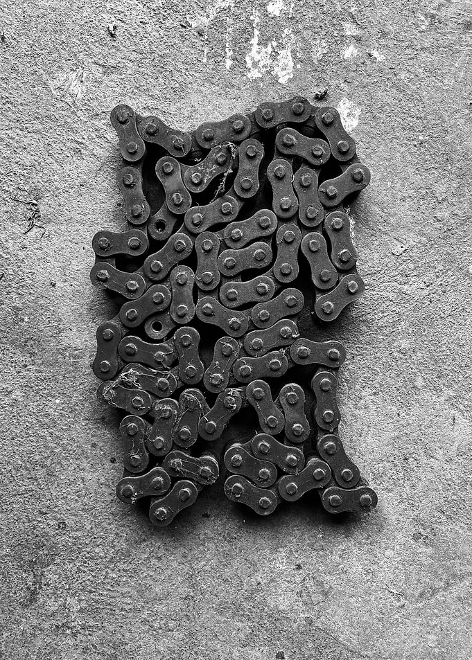 STEEL CHAIN 01