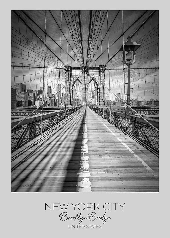 In focus Brooklyn Bridge