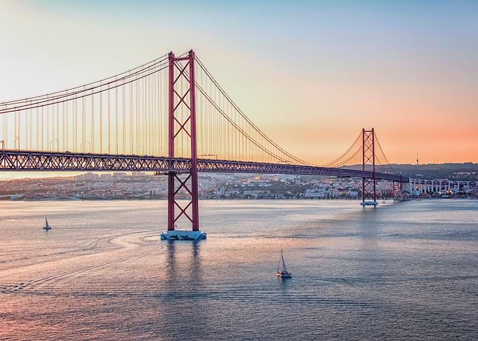 Ponte 25 de Abril