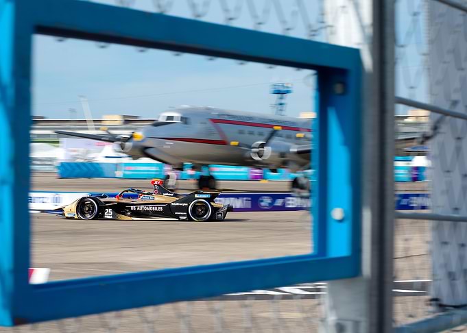 Formula E Window Views